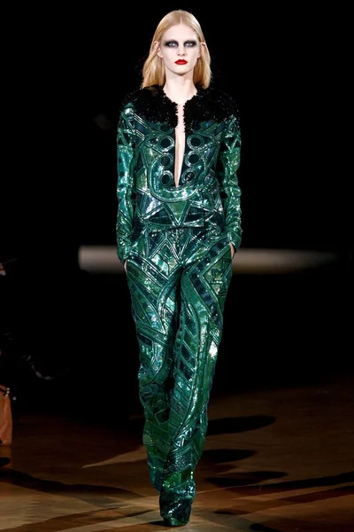 Look 20